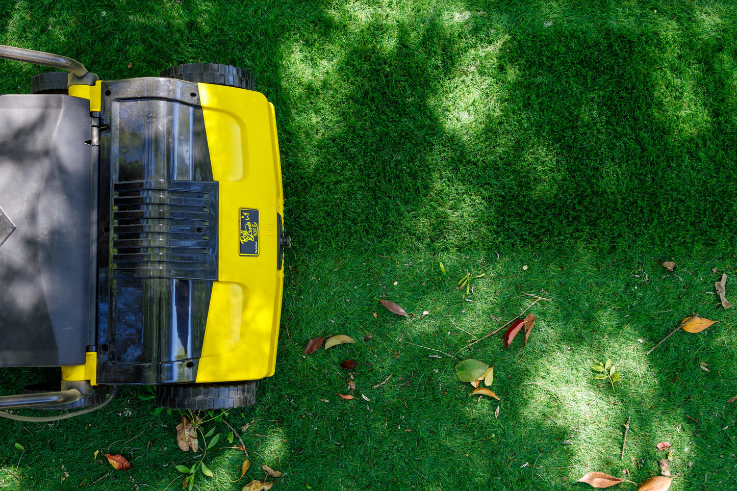 Roll & Comb 502 Electric Power Broom